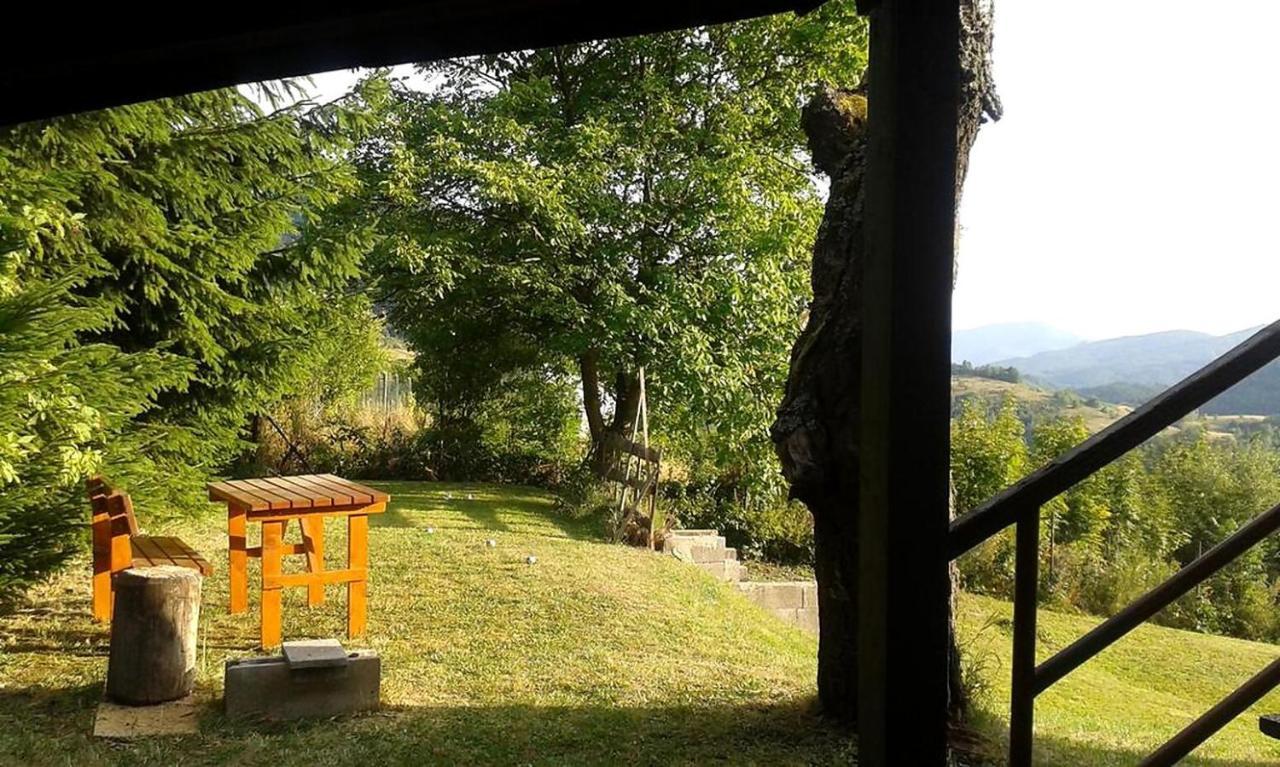 Cavoj Guest House Buitenkant foto